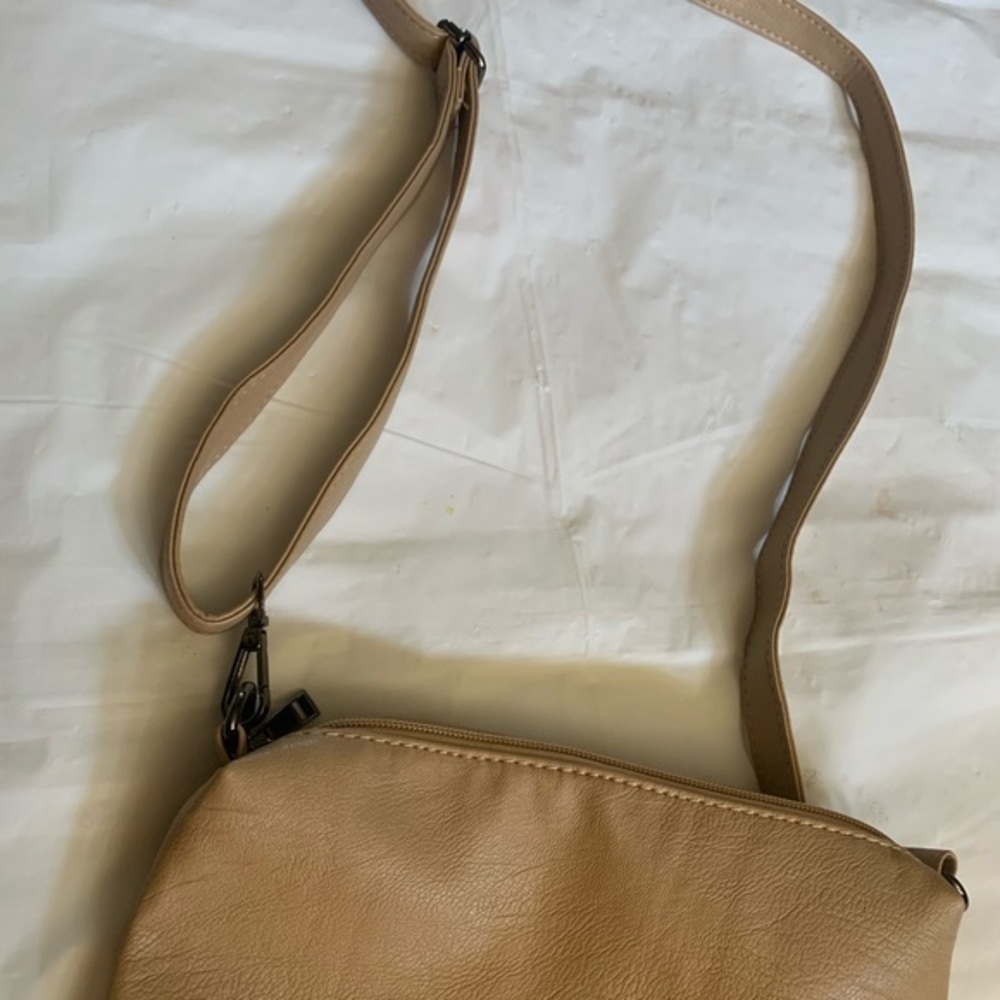 Small Purse - Picture 4 of 8